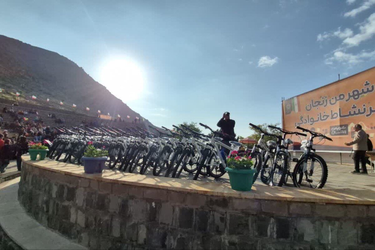 همایش بزرگ پیاده روی خانوادگی زنجان