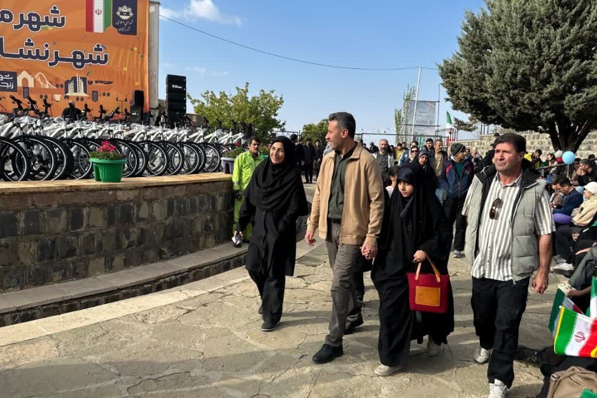 همایش بزرگ پیاده روی خانوادگی زنجان