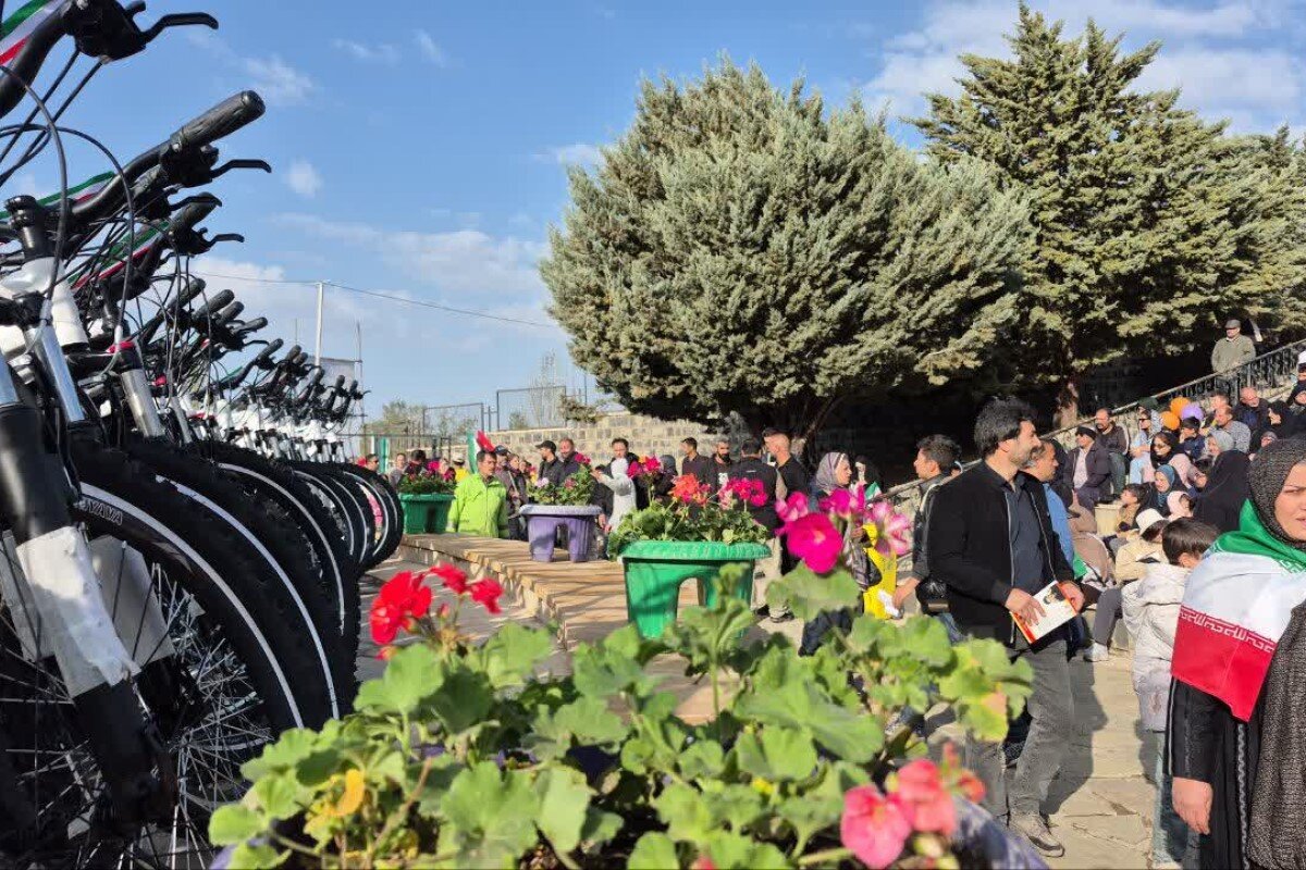 همایش بزرگ پیاده روی خانوادگی زنجان