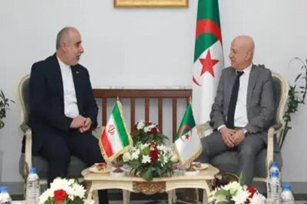 ابراز امیدواری سفیر ایران به گسترش روابط با الجزایر