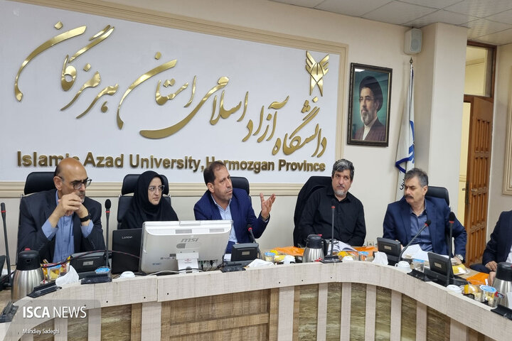 توسعه دانشگاه آزاد هرمزگان با تمرکز بر نیازهای صنعت و گسترش درآمدهای غیرشهریه‌ای