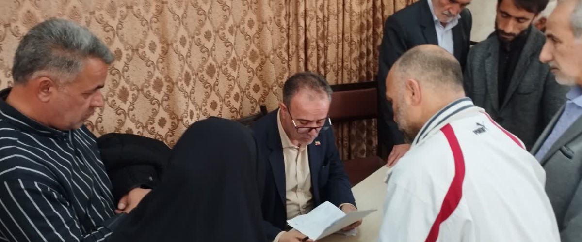 از تأکید امام جمعه هیدج بر آمادگی همیشگی برای جهاد و مقاومت تا برپایی میز خدمت نماینده مجلس
