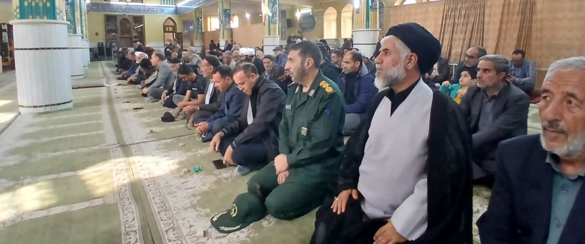 از تأکید امام جمعه هیدج بر آمادگی همیشگی برای جهاد و مقاومت تا برپایی میز خدمت نماینده مجلس