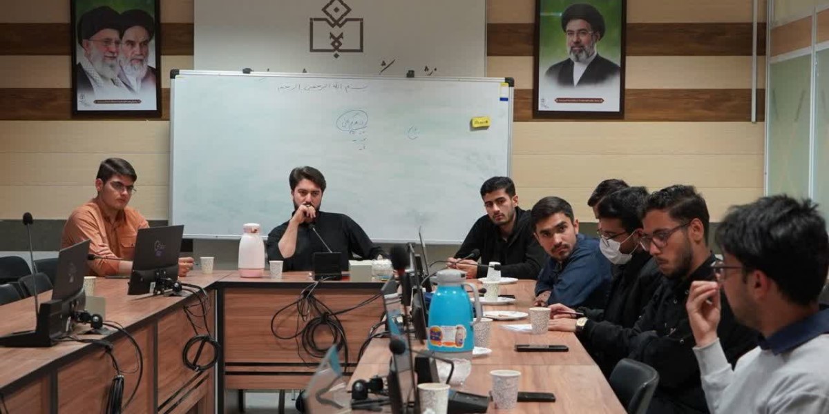 میزگرد دانشجویی «جایگاه دولت در جمهوری اسلامی» و واکاوی نسبت میان حاکمیت، قانون و مطالبات مردمی