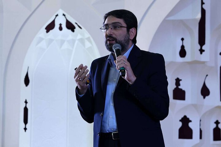 دانشگاه‌ها باید به شریک راهبردی صنعت فولاد تبدیل شوند