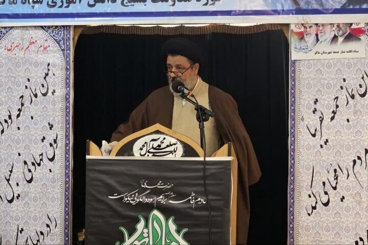 طنین روحیه استکبارستیزی در ماکو/ خنثی‌سازی توطئه‌های دشمن در سایه اتحاد ملی و تبعیت از ولایت