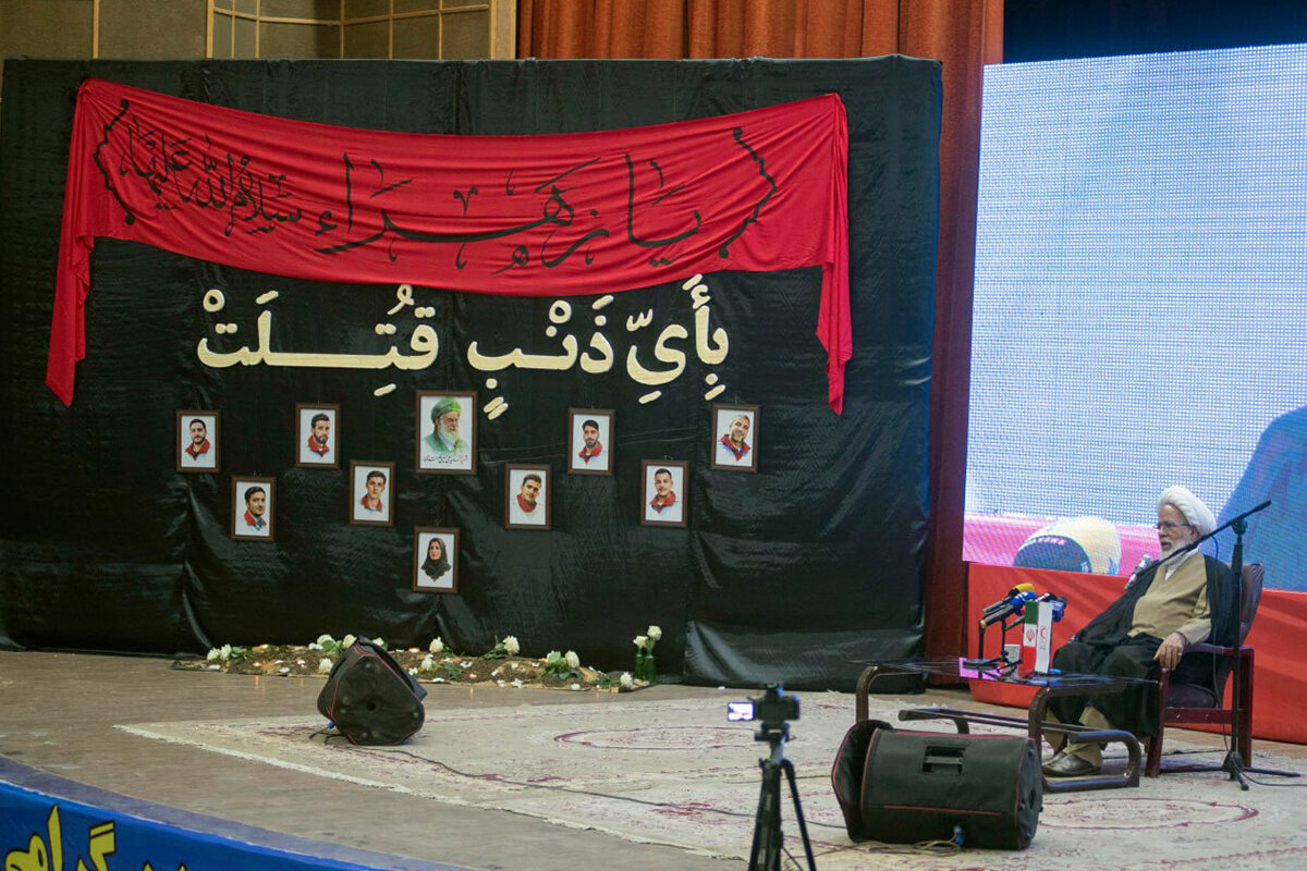 امام جمعه کرمانشاه: امدادگران هلال‌احمر در جنگ تحمیلی سوم مجاهدان فی‌سبیل‌الله بودند