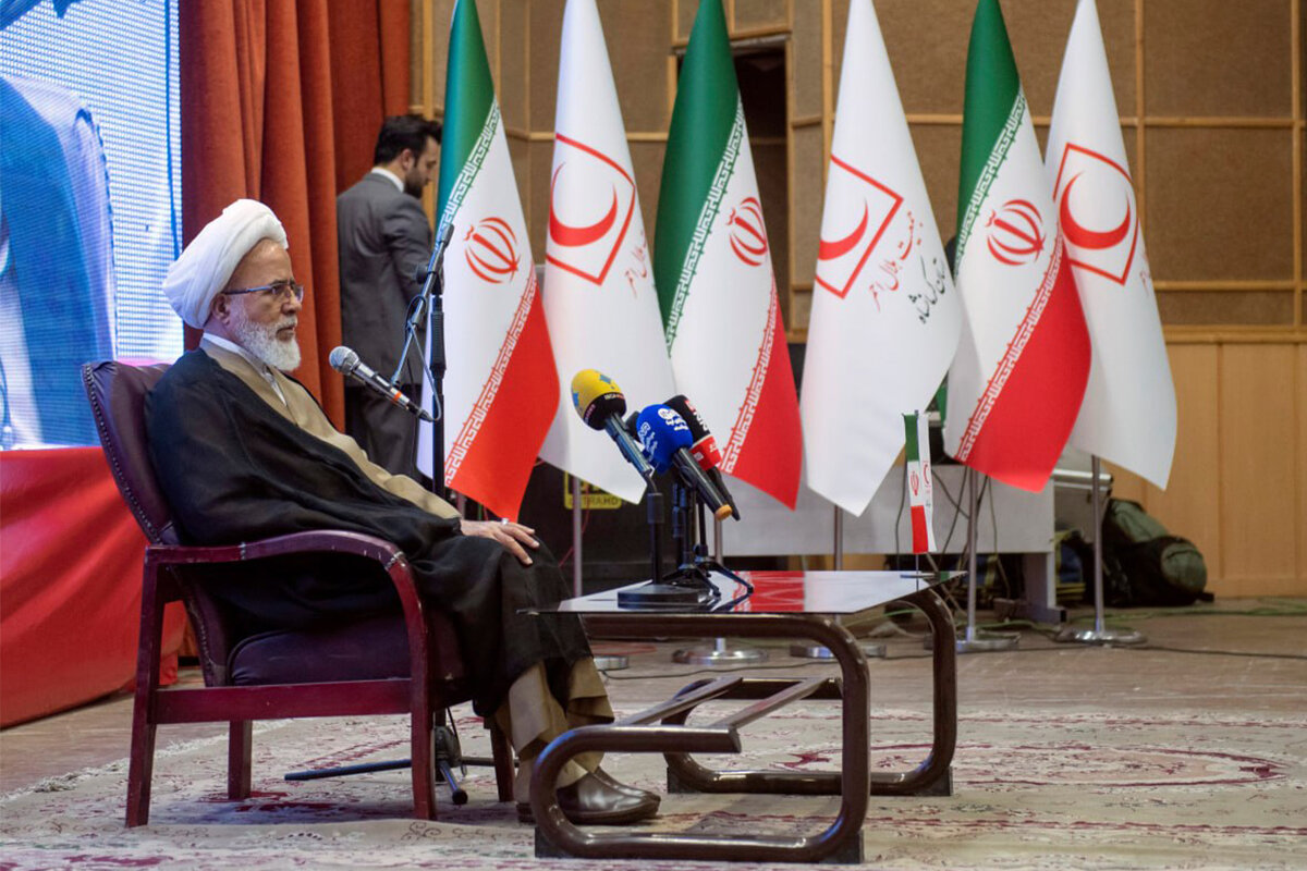 امام جمعه کرمانشاه: امدادگران هلال‌احمر در جنگ تحمیلی سوم مجاهدان فی‌سبیل‌الله بودند
