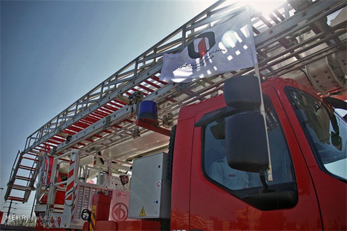 همه خطراتی که یک آتش‌نشان را تهدید می‌کند/شغل آتش نشانی در قوانین و مقررات به درستی تعریف نشده است