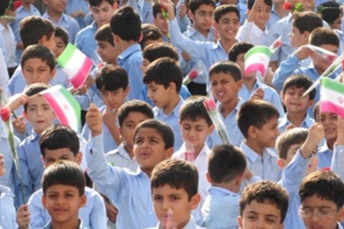 فعال سازی 30 هزار تشکل یاوران امداد  در مدارس کشور