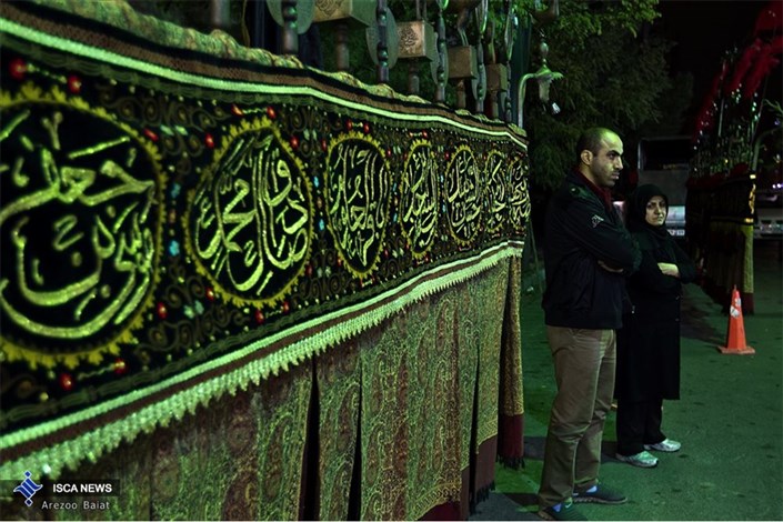 حضور هیات‌های مذهبی دانشگاه‌ها در مراسم عزاداری حسینیه امام خمینی(ره)