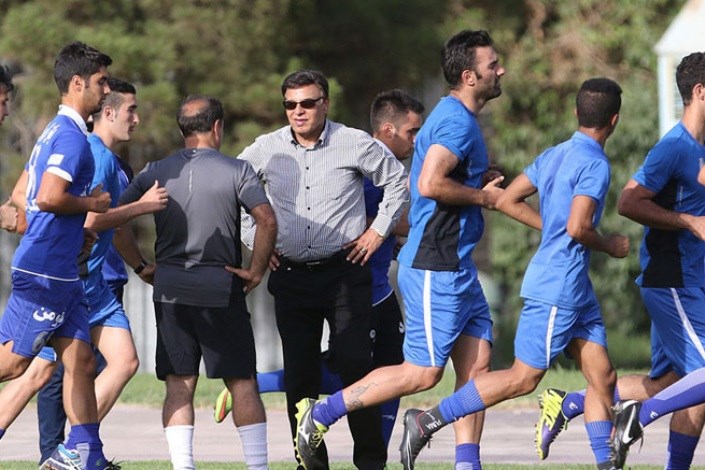 ترکیب استقلال برای بازی با سپاهان اعلام شد