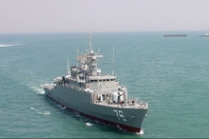 درگیری ناوشکن جماران با هفت قایق دزدان دریایی برای نجات نفتکش ایرانی