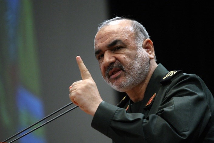 سردار سلامی: به دشمنان ایران هشدار می دهم خطاهای گذشته را با اشتباهات جدید تکرار نکنند