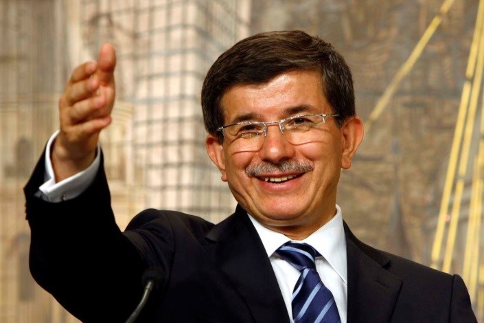 داووداوغلو: تا شکست داعش نیروهای ترکیه در عراق می‌مانند