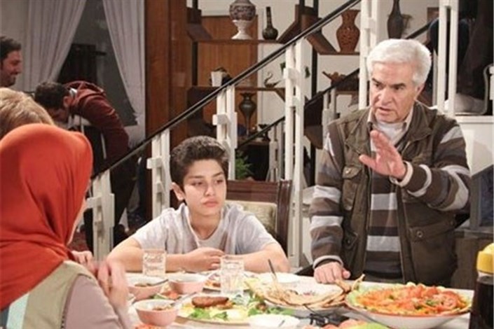  توقیف «فیتیله»، دوبله آذری «پدر آن دیگری» را به سینما استقلال برد