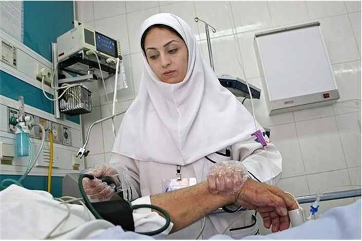 واکنش سازمان نظام پرستاری اخباری مبنی بر پرداخت حق آرایش به پرستاران زن در بیمارستان‌های خصوصی