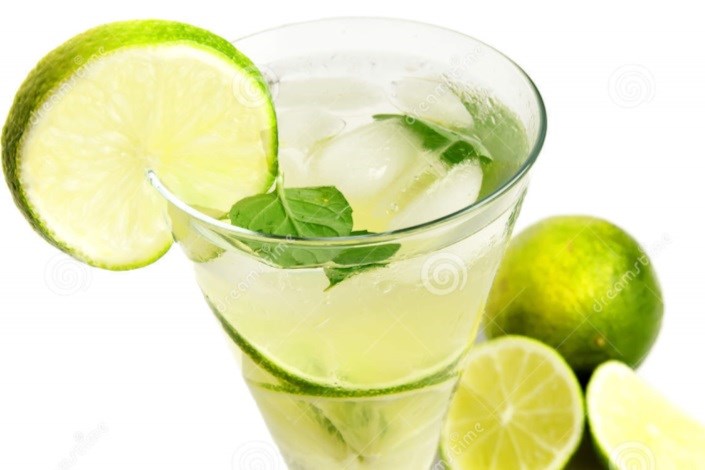 آیا واقعا ترکیب آب و لیمو معجزه می کند؟ 