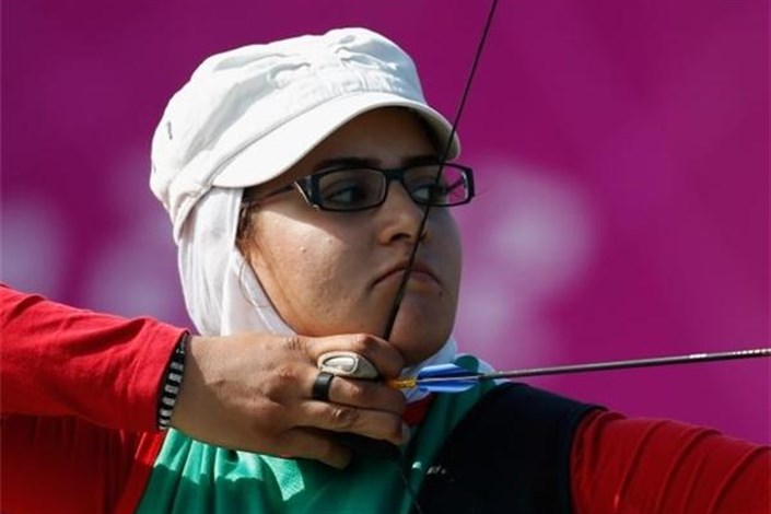   تقدیر از الهه احمدی و زهرا نعمتی در سمپوزیوم ورزش زنان
