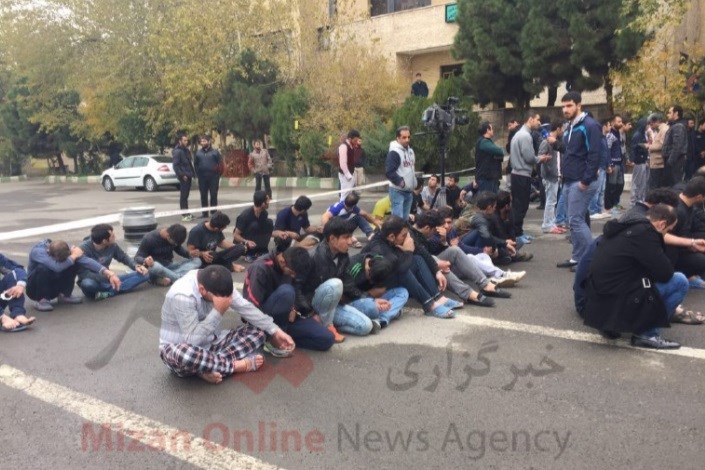  دستگیری  سارقان  و زورگیران توسط پلیس آگاهی تهران بزرگ+عکس