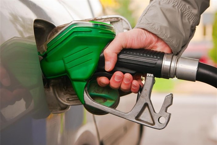 پرونده  بنزین 700 تومانی  بسته شد/ عرضه بنزین فقط با نرخ 1000 تومان