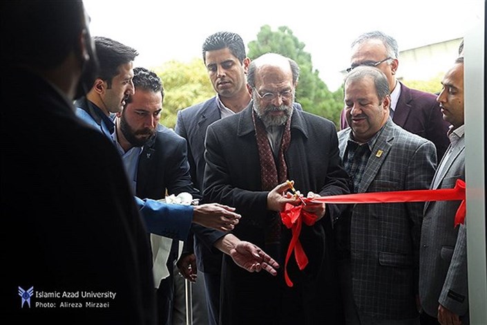 افتتاح دیتا سنتر دانشگاه آزاد اسلامی واحد مشهد/ رونمایی از رایانه کوچک
