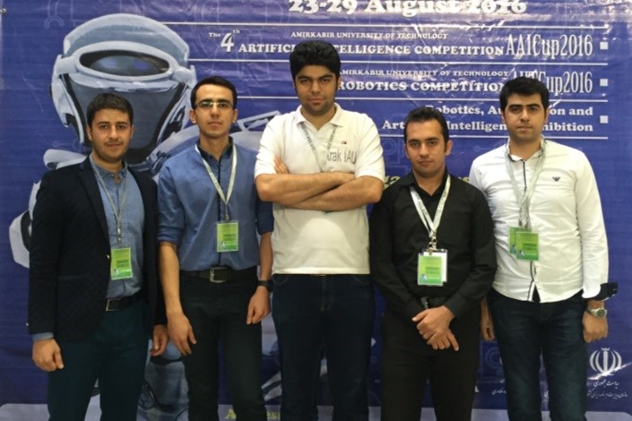 درخشش تیم رباتیک واحد اراک در مسابقات بین المللی جام دانشگاه امیرکبیر