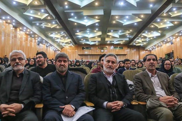 محمدرضا خاتمی: علم بدون آزادی امکان باز کردن افق های جدید را ندارد/مطهری: نباید سکوت کنیم