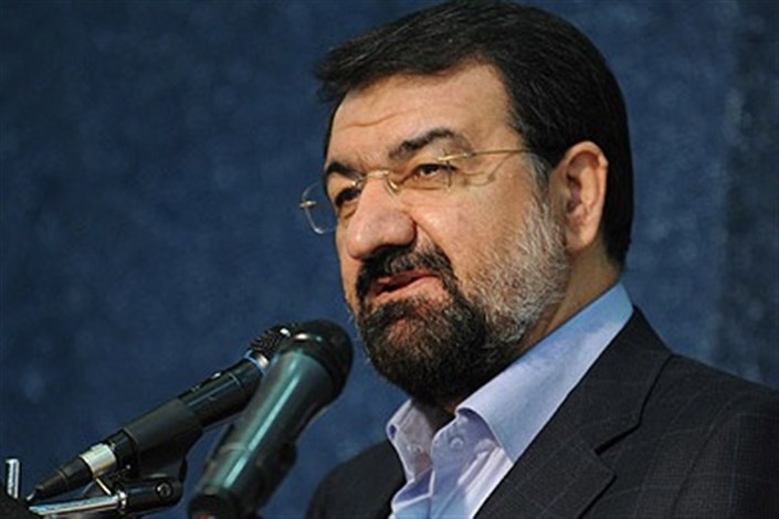  محسن رضایی  در برنامه متن و حاشیه درباره توان موشکی ایران سخن می گوید