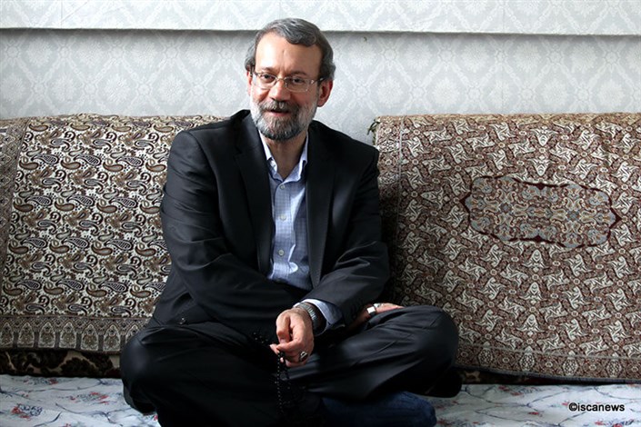 لاریجانی:افراد در بحث تصویب طرح برجام نباید خود را به تجاهل بزنند/دراواخر دولت نهم  آمریکایی‌ها  از طریق سلطان قابوس پیغامی  برای مذاکره دادند