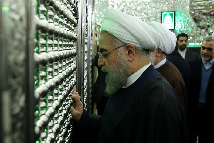 رئیس‌جمهور حرم عبدالعظیم حسنی(ع) را زیارت کرد 