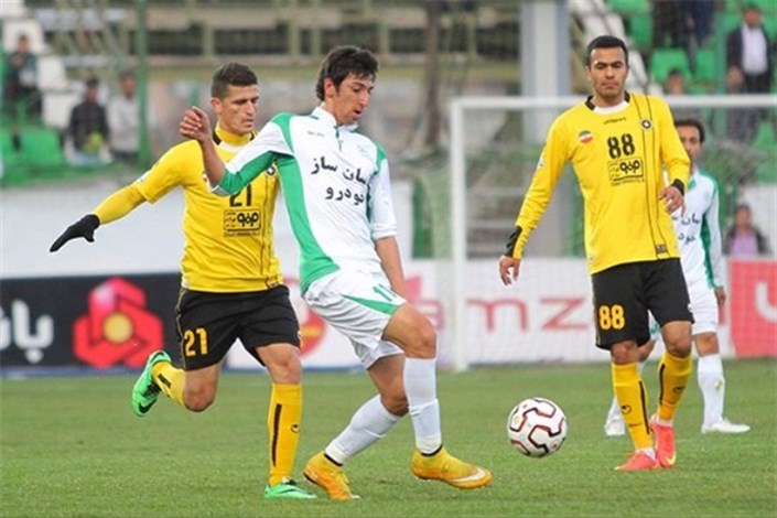 میهمان ویژه در دربی اصفهان + عکس