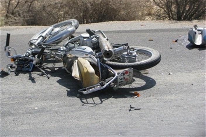 تصادف مرگبار موتور با لیفتراک در بزرگراه سعیدی