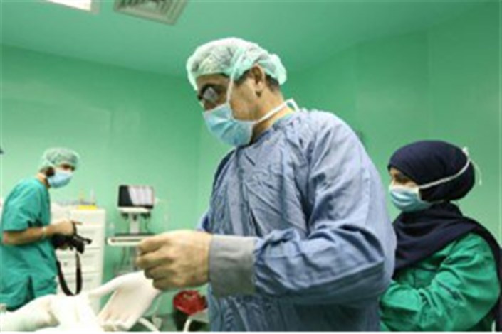آیه و اتاق عمل نبطیه/ دست به تیغ شدن وزیر بهداشت در لبنان 