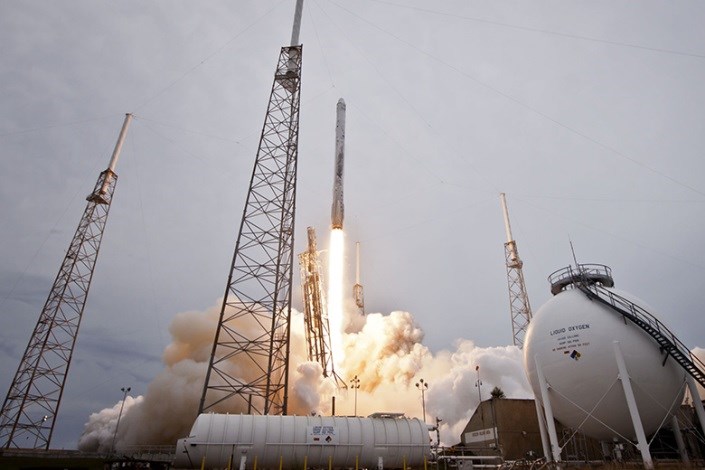 فردا شب؛ تلاش دوباره‌ی SpaceX برای فرود موشک روی اقیانوس
