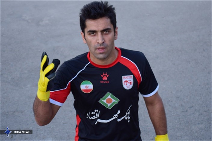 طهماسبی به زودی سرخ پوش می شود