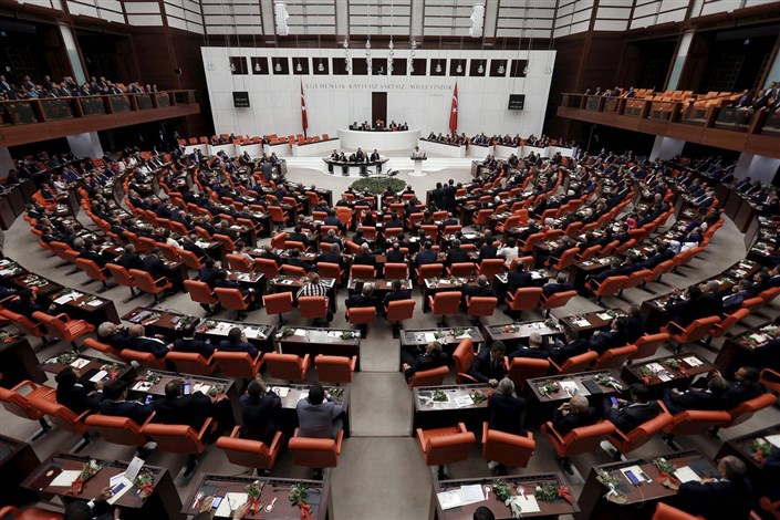 پارلمان عراق رای به مقابله به مثل این کشور در برابر فرمان ضد مهاجرتی ترامپ داد