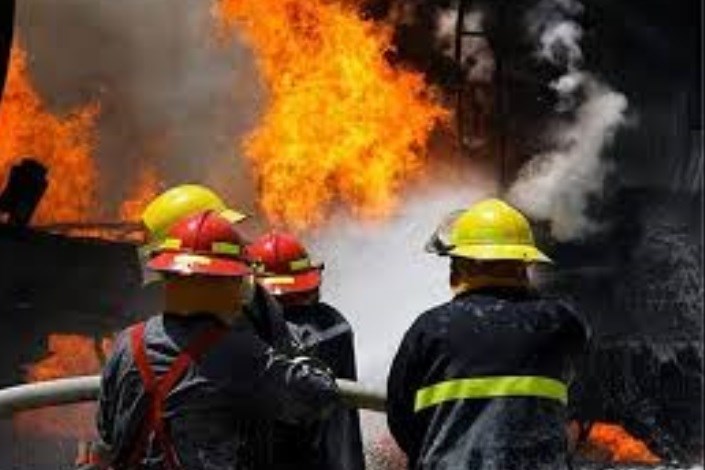 یک کشته در انفجار و آتش سوزی  ساختمان مسکونی در خیابان مختاری
