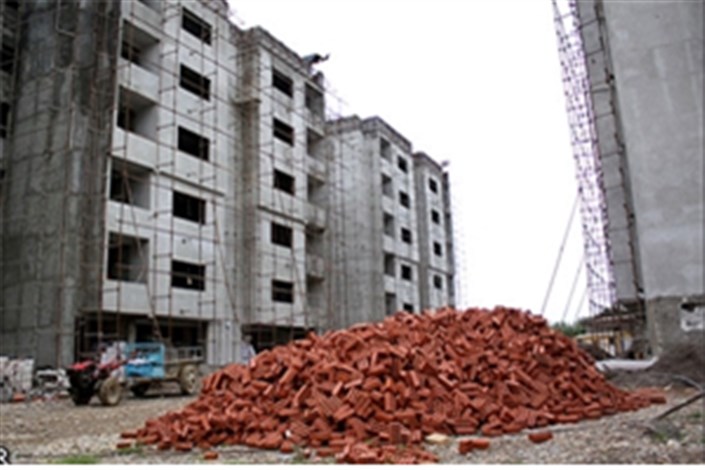 نقش مصالح با ظرفیت حرارتی بالا؛ چگونه خشت و آجر ضخیم دمای داخلی ساختمان‌های کرمان را تعدیل می‌کردند؟