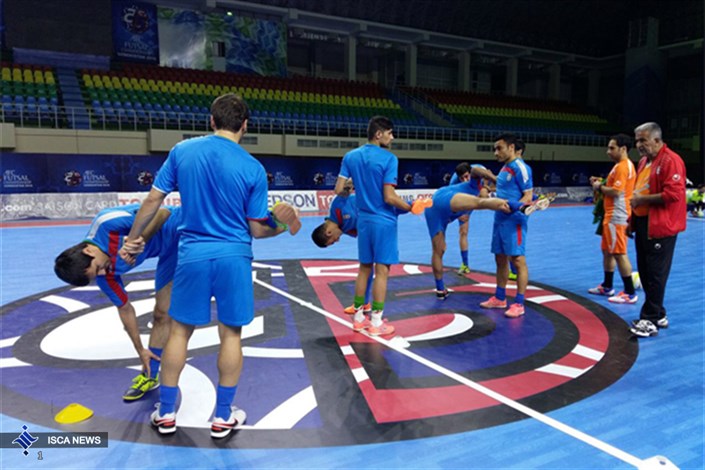 نخستین تمرین تیم ملی فوتسال در ازبکستان به روایت تصویر