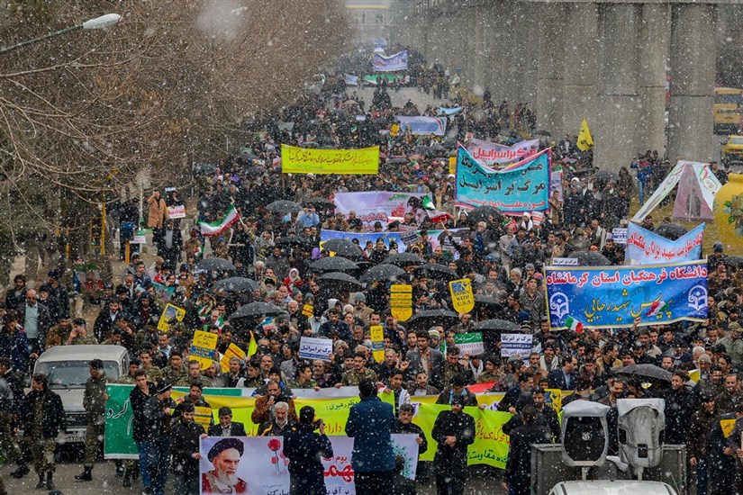 اعلام آمادگی دانشگاهیان دانشگاه آزاد اسلامی تبریز برای شرکت در راهپیمایی عظیم یوم الله22 بهمن