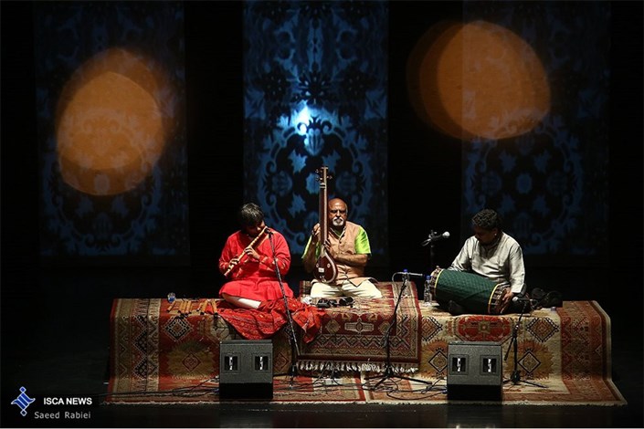  با تکنوازی ششانگ هندی در جشنواره موسیقی فجر