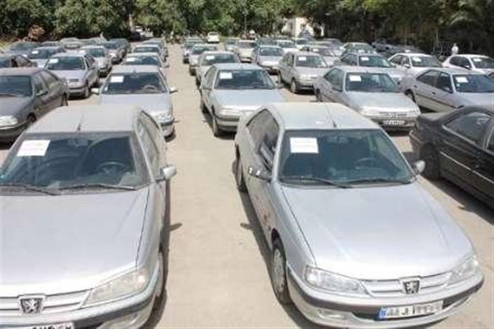 شناسایی بیش از 400 خودروی مسروقه و 300 مورد جعل مدارک خودرو در کشور در 11ماه 