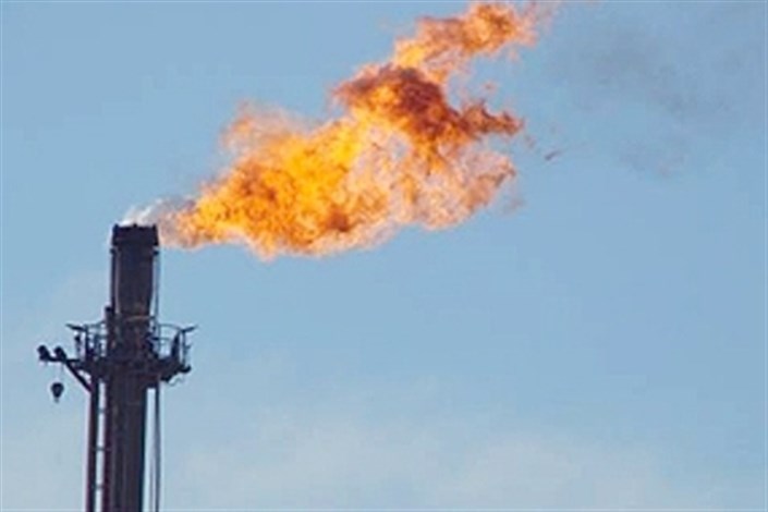  مشعل نخستین پالایشگاه میعانات گازی کشور در بندرعباس روشن شد
