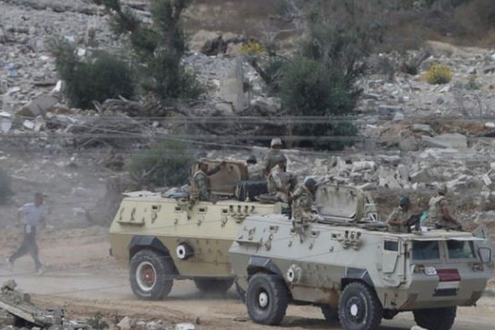 کشته شدن ۸ سرباز مصری در صحرای سیناء