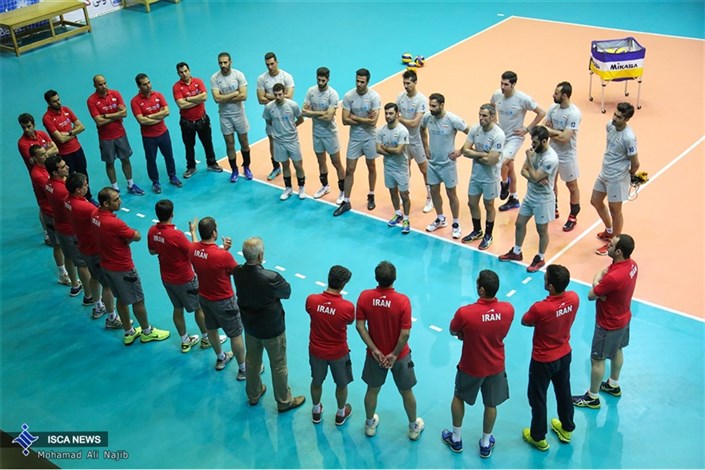 تیم ملی والیبال ایران مقابل فرانسه شکست خورد