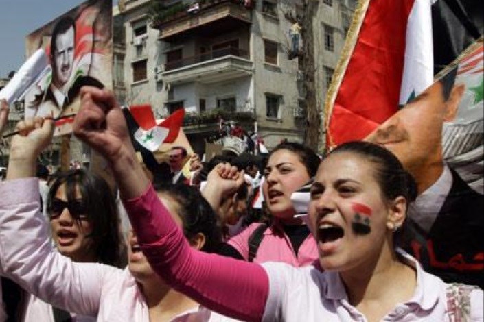 تحصن زنان سوری و لبنانی مقابل مقر سازمان ملل در بیروت