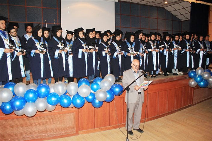 جشن فارغ‌التحصیلی دانشجویان علوم آزمایشگاهی و تقدیر از کارکنان آزمایشگاه بیمارستان دانشگاه آزاد اسلامی شاهرود