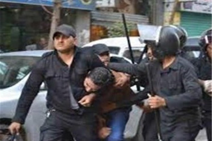 نظامیان مصری تظاهرات علیه واگذاری تیران و صنافیر به عربستان را سرکوب کردند