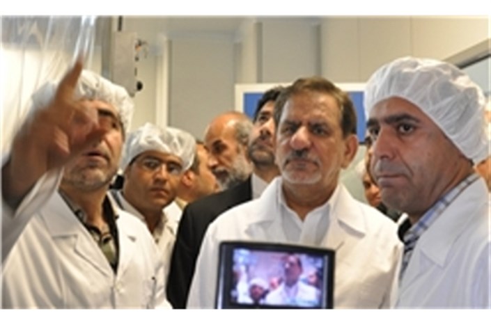 رونمایی از 15 محصول جدید/آغاز به کار چهارمین نمایشگاه تجهیزات و مواد آزمایشگاهی ساخت ایران